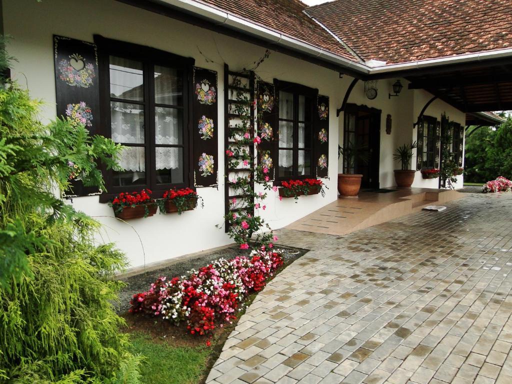 Pousada Blauberg Pomerode Exterior photo